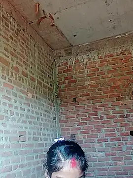 Hema4545 online show from October 18, 2025, 9:32 am