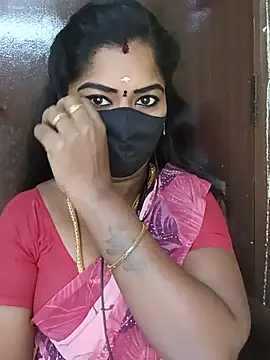 Snapshot of tamilammukuttyy chatting on July 25, 2026, 12:31 am tamilammukuttyy online show from July 25, 2026, 12:31 am