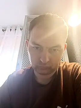 SummerArthur online show from September 13, 2025, 8:36 am