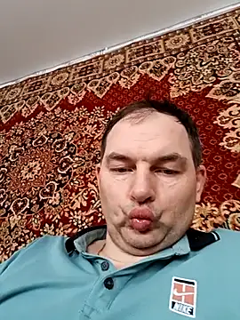 SummerArthur online show from October 5, 2025, 10:46 am