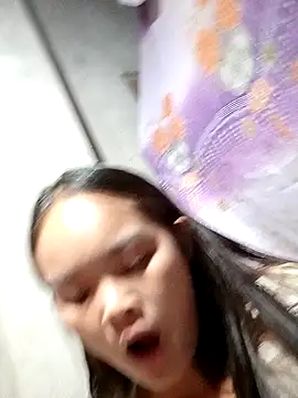 xinhxinhcute online show from September 10, 2025, 12:27 pm