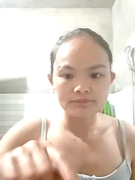 xinhxinhcute online show from October 30, 2025, 9:59 pm