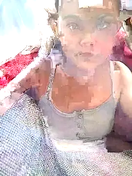 xinhxinhcute online show from October 31, 2025, 11:22 am