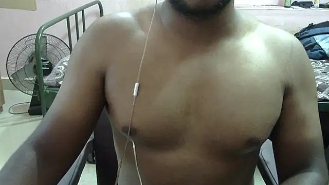 x boyy x online show from September 12, 2025, 4:12 am