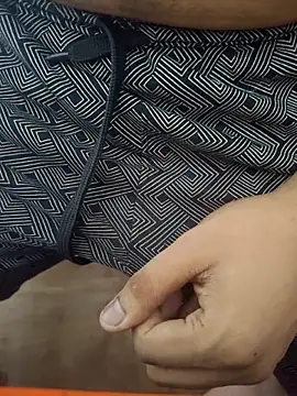 Snapshot of ComicPus chatting on September 27, 2025, 4:28 am ComicPus online show from September 27, 2025, 4:28 am