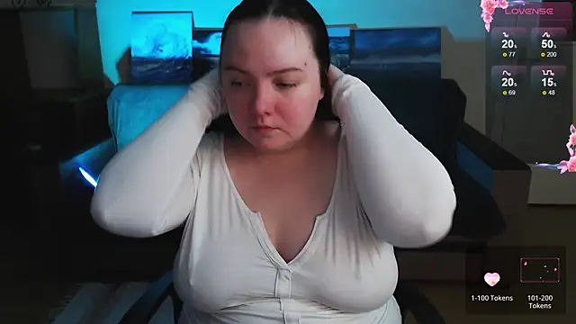 EmillyBones online show from January 12, 2026, 6:57 pm