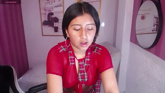 Ana sofia b online show from September 9, 2025, 3:28 am