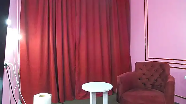 JessieJuss online show from December 2, 2025, 2:23 pm