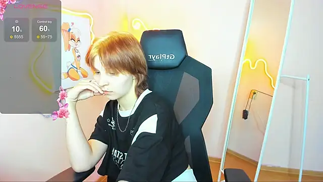 AudreyyKim online show from November 25, 2025, 8:03 am