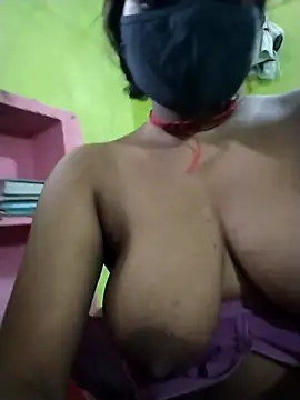 Bebo Sweety143 online show from October 5, 2025, 9:18 am