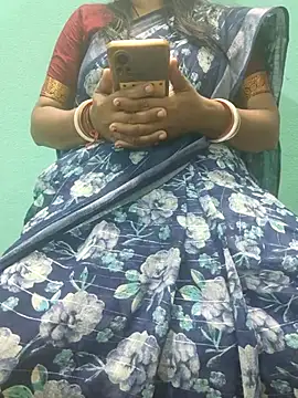 desi boudi87 online show from October 6, 2025, 12:46 pm