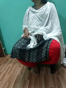 desi boudi87 online show from October 31, 2025, 11:33 am