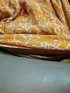 desi boudi87 online show from April 3, 2026, 5:55 pm