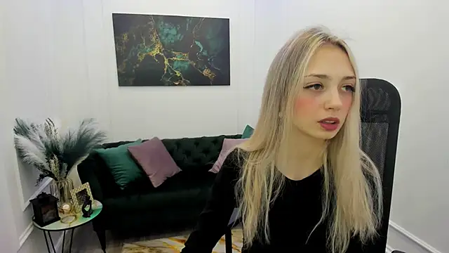 EmilyGraydis online show from February 24, 2026, 7:45 pm