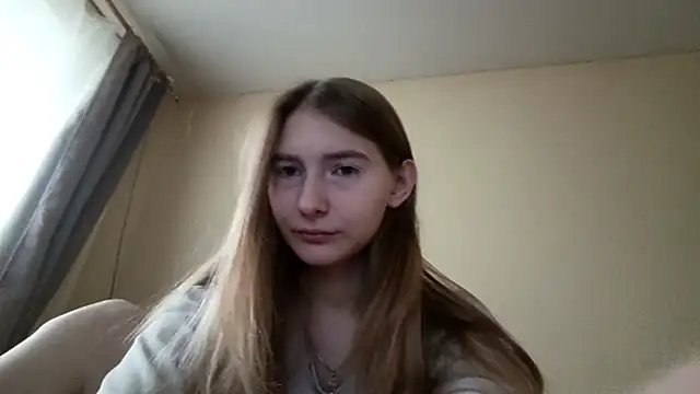 Nymera flare online show from November 7, 2025, 6:35 am