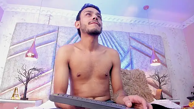 Boss Domiinator online show from January 18, 2026, 12:20 pm