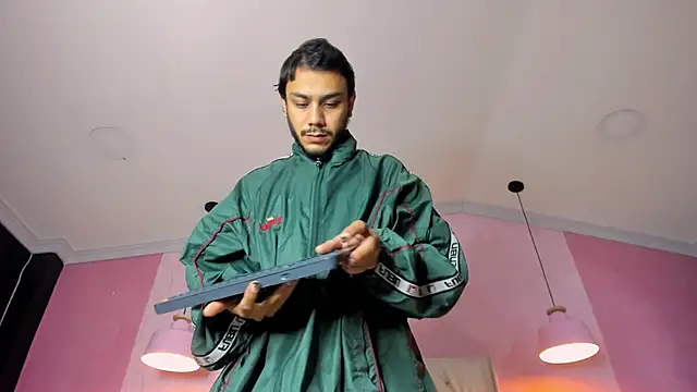 Boss Domiinator online show from March 22, 2026, 12:08 pm