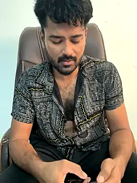 MeekBatgirl online show from September 25, 2025, 7:01 am