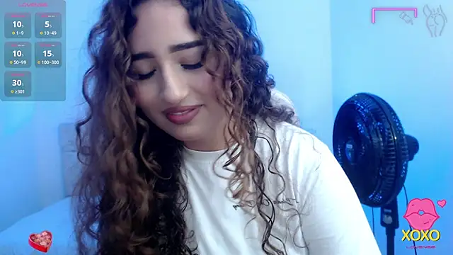 sasha 17  online show from September 25, 2025, 5:16 pm