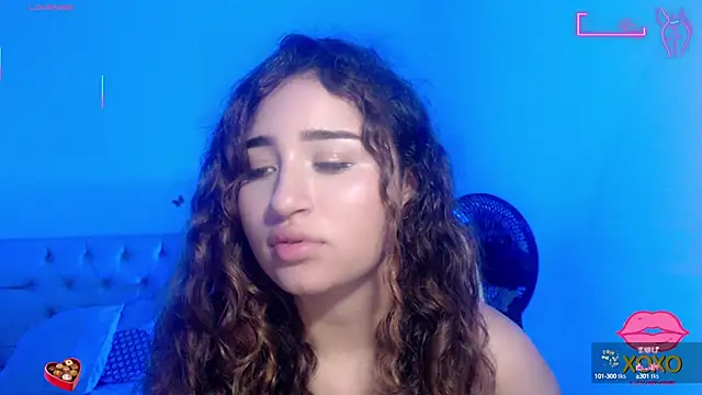 sasha 17  online show from October 7, 2025, 9:12 pm