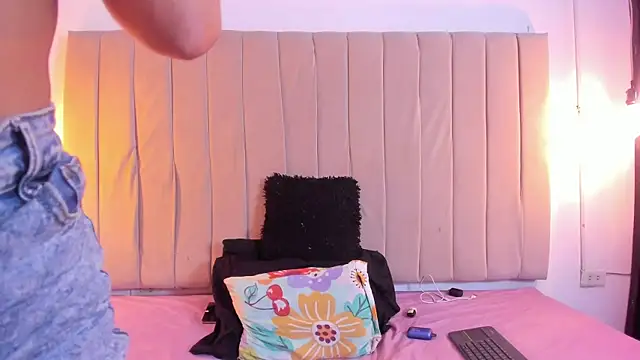 escar let online show from February 11, 2026, 4:17 am