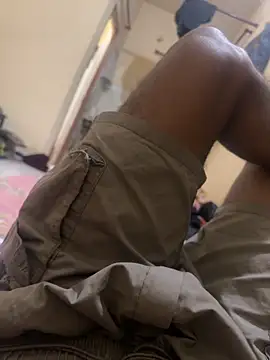 lele122277 online show from April 18, 2026, 7:58 pm