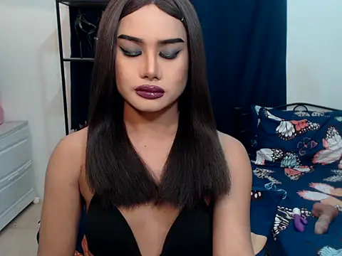 RositaUshvada online show from December 4, 2025, 12:25 pm