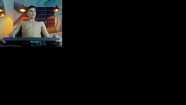 Casper White  online show from September 16, 2025, 8:54 pm