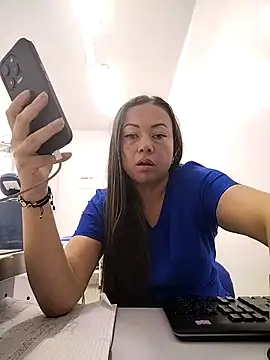 Madisson-04  online show from October 20, 2025, 8:31 pm