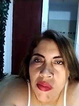 Camila latina 0 online show from October 15, 2025, 2:01 am
