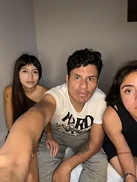 Clavelnegro online show from September 29, 2025, 10:03 pm