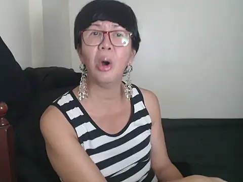 Snapshot of radar777 chatting on March 12, 2025, 11:42 am radar777 online show from March 12, 2025, 11:42 am