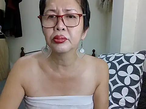 Snapshot of radar777 chatting on October 13, 2025, 11:43 am radar777 online show from October 13, 2025, 11:43 am