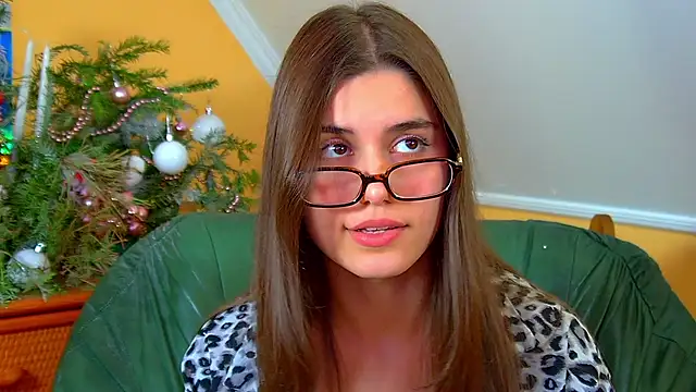 Snapshot of ArianaAllens chatting on December 19, 2025, 11:17 am ArianaAllens online show from December 19, 2025, 11:17 am