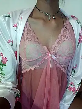 BunnyBloom25 online show from October 3, 2025, 3:53 pm