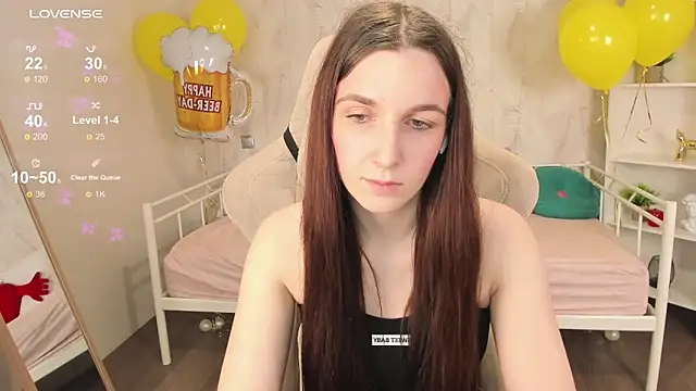 Miss   Eva online show from September 20, 2025, 12:11 am