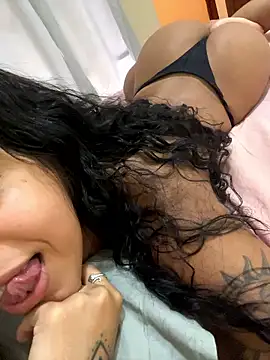 luasweett online show from January 11, 2026, 3:50 pm