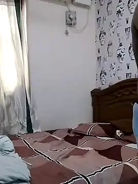 Snapshot of milkyseduce chatting on November 6, 2025, 5:08 am milkyseduce online show from November 6, 2025, 5:08 am