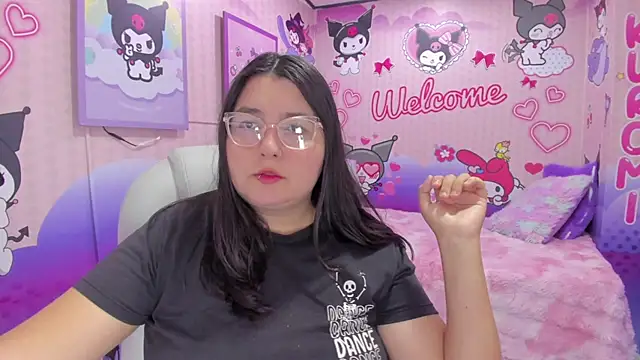 Snapshot of Dulce_meow chatting on June 25, 2026, 11:59 am Dulce meow online show from June 25, 2026, 11:59 am