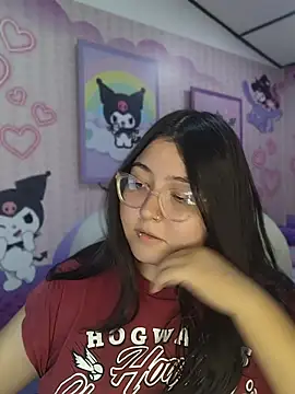 Snapshot of Dulce_meow chatting on July 16, 2026, 12:00 pm Dulce meow online show from July 16, 2026, 12:00 pm