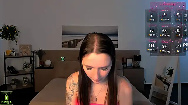 WildHoneyXO online show from September 23, 2025, 6:05 am