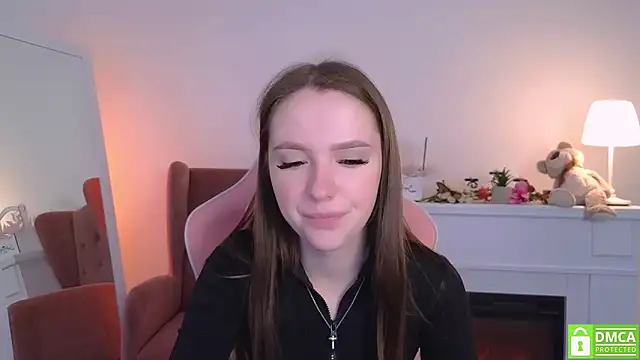 WildHoneyXO online show from October 7, 2025, 5:37 am