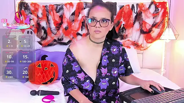 LilithValmare online show from October 10, 2025, 3:05 am