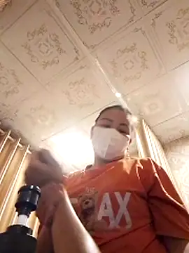 Teena tiny online show from December 20, 2025, 5:31 pm