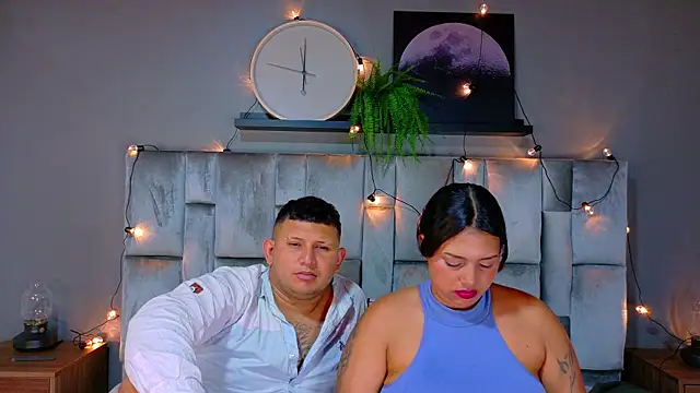 Ariana y max online show from September 18, 2025, 3:08 am