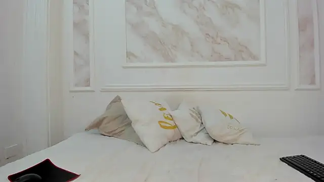 Amare 25 online show from September 26, 2025, 8:46 pm