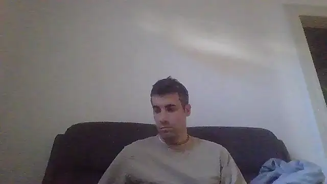 JulioIsHere4you online show from January 16, 2026, 10:41 am