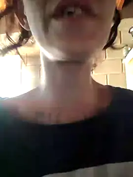 Almendrasexy online show from October 26, 2025, 4:13 pm