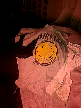 Almendrasexy online show from November 13, 2025, 3:27 am