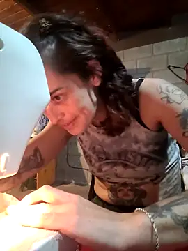 Almendrasexy online show from November 18, 2025, 3:45 am